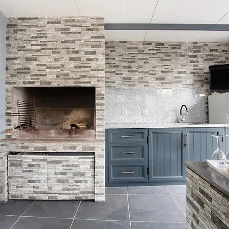 Sea La Vie House By Sam Holiday home *